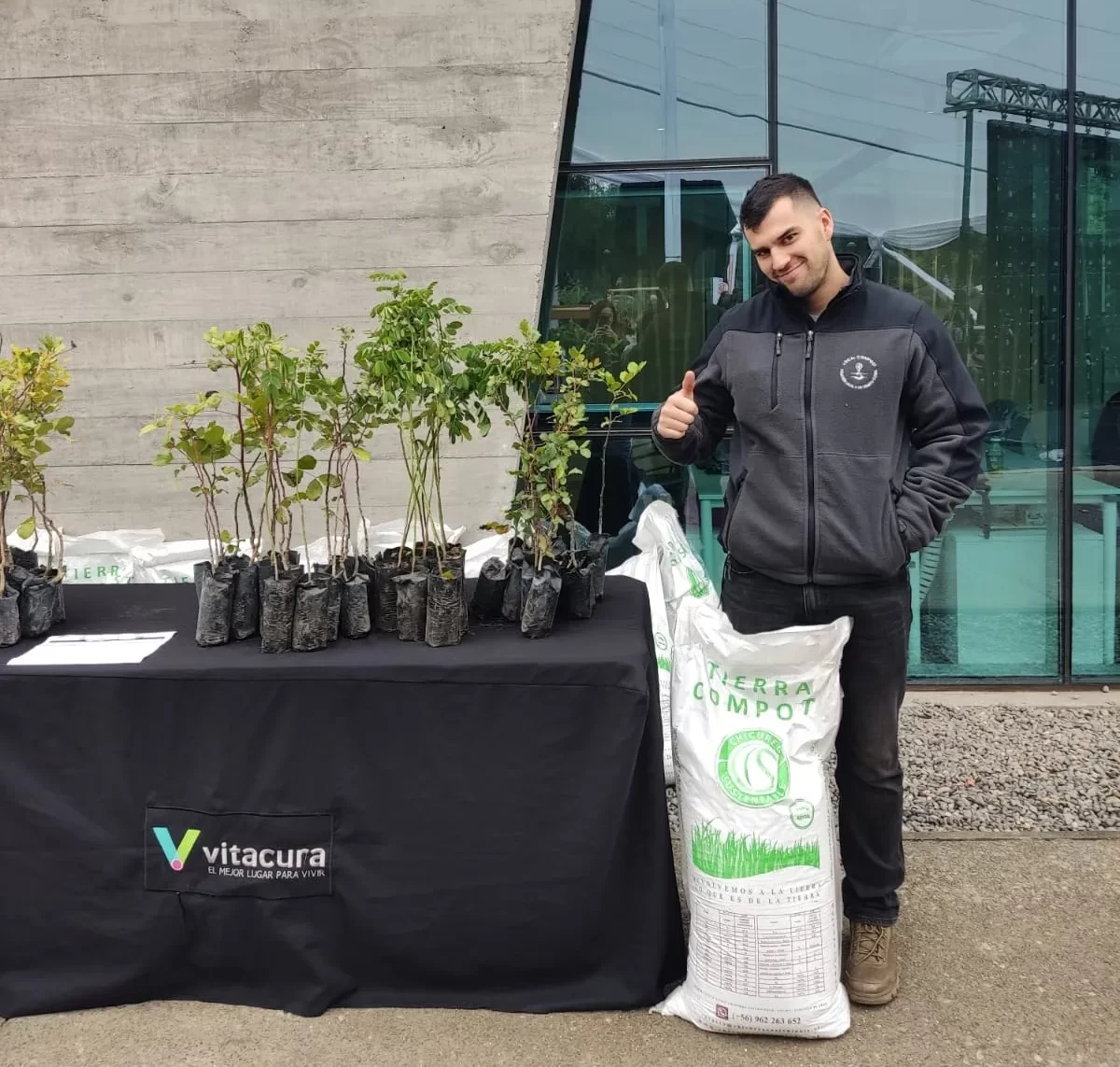 Cultivando Cambios: Perspectivas desde el Jefe de Proyecto de Reciclaje Orgánico en Vitacura